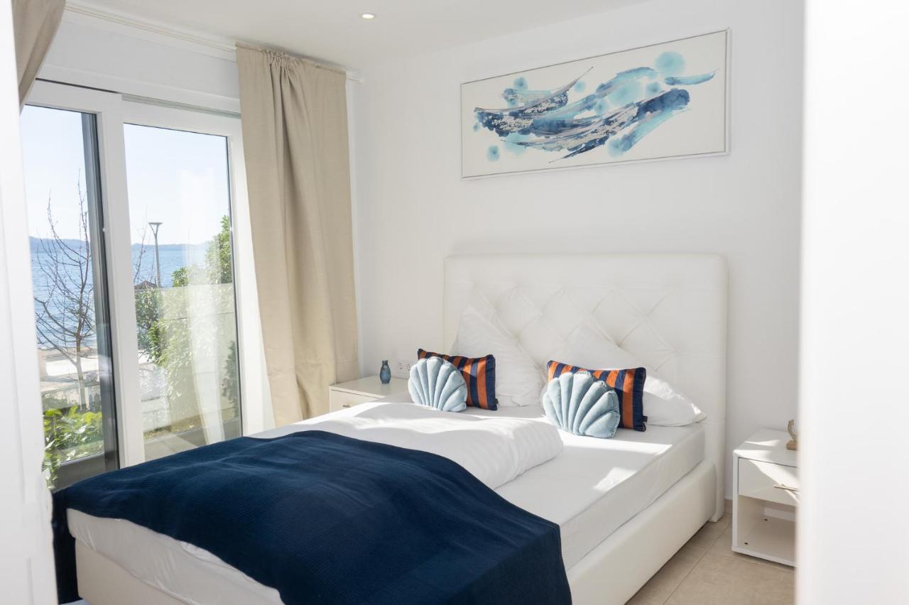 Paradise On The Beach Apartments ビビニェ エクステリア 写真